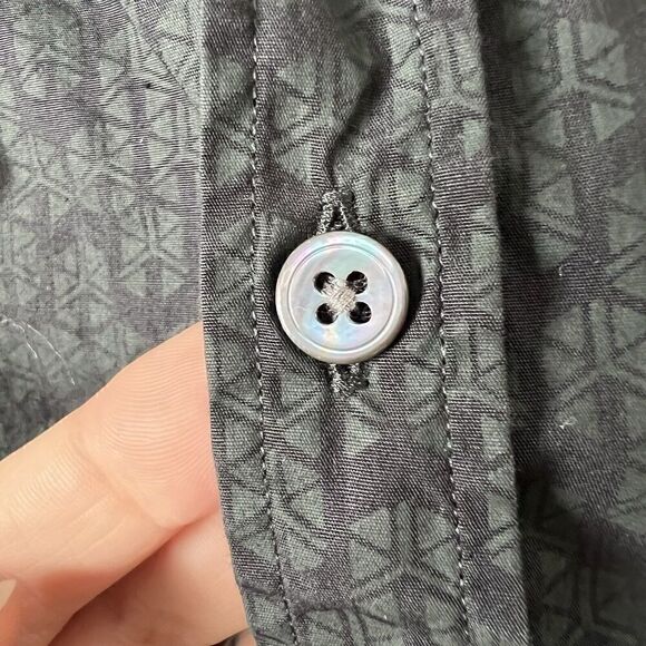 J Lindeberg Men's Dani Slim Fit Shirt Size S Blue Green Geometric Astronomical - Picture 4 of 7